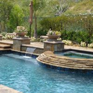 California Pools & Spas