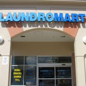 Laundromart