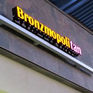 Bronzmopolitan
