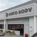 V & J Auto Body Inc