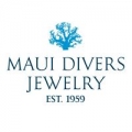 Maui Divers Pick A Pearl